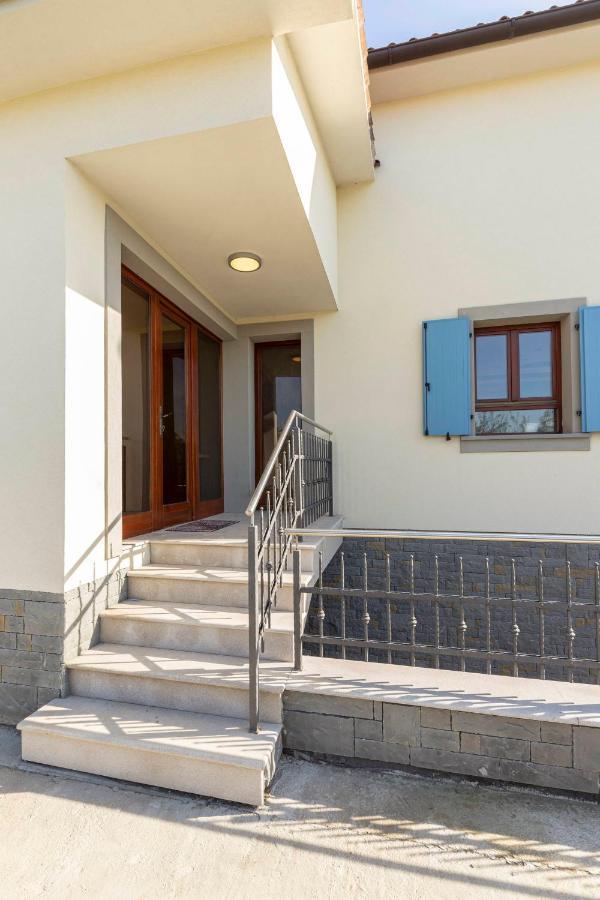 Apartma Koper Pobegi Dış mekan fotoğraf